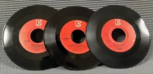 (3) Hank Williams Jr. Vinyl 45 Ramblin Man Huntin' Tonight HonkeyTonkin All VG+ - Picture 1 of 9