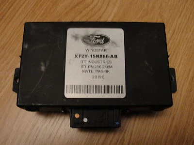 Módulo de control de chasis Ford Windstar 1995 plus CCM XF2T-15K866-AB Foto 1 de 2