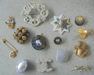 Konvolut 14 x Broschen Schmuck verschiedene Motive / Größen und Farben Nr. 6015 - Bild 1 von 6