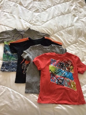 Lot of 4 Kid, Boy's T Shirts Size 7, Minion, Marvel, Nautical, Space, Skateboard - Image 1 of 4