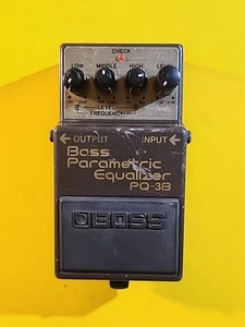 BOSS PQ-3B Bass Parametric Equalizer Guitar Effects Pedal Tested from japan JP - Picture 1 of 8