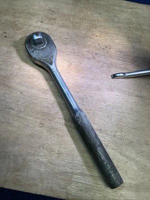 Llave de vaso de accionamiento Owatonna de 1/2 pulgada H-163 A  Foto 1 de 4