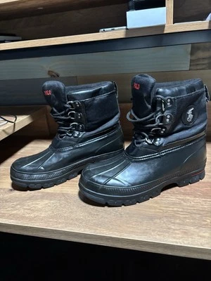 Polo Ralph Lauren Crestwick Botas de Goma Pato de Nieve Negras con Poni Rojo Para Hombre Talla 10D Foto 1 de 4
