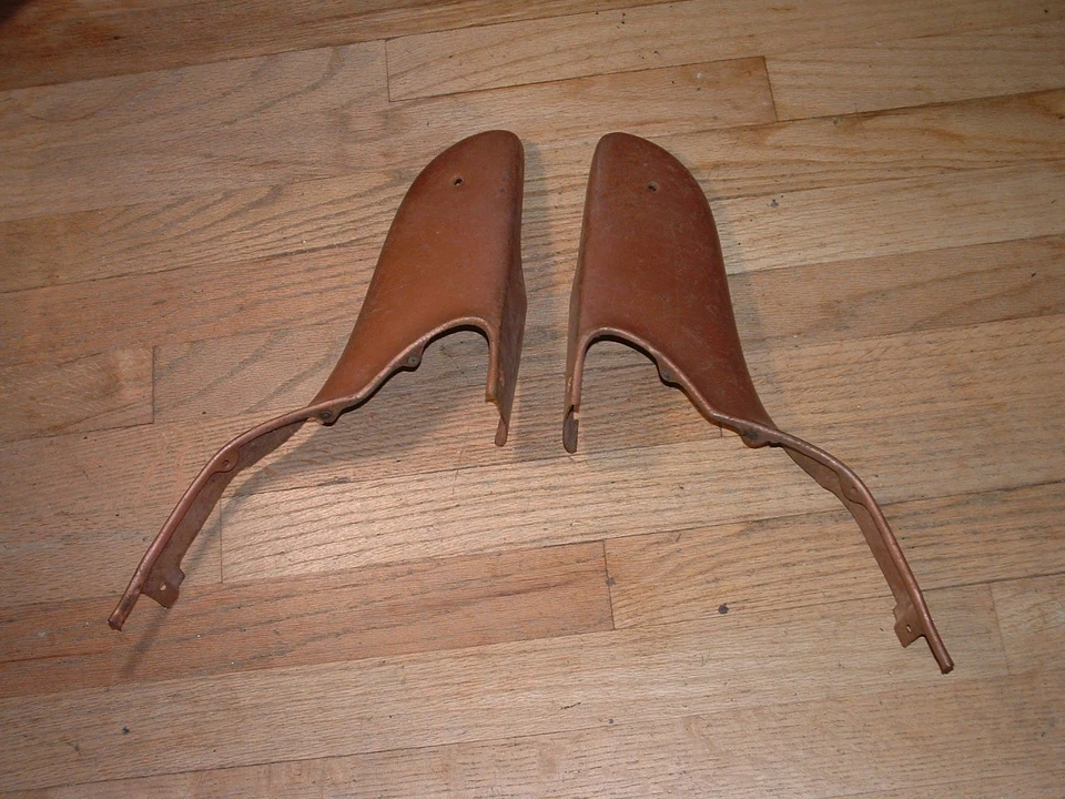 1959 1960 Impala Interior Trim Knee Knockers Dash End Left and Right Foto 1 de 1