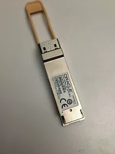 QSFP + ORACLE SUN 7326504 XCVR, 40 GBps, SR, QSFP-MPO FTL410QE2C-SU - Foto 1 di 3