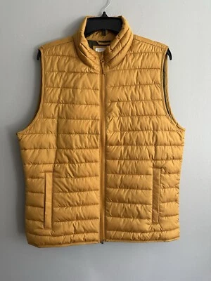 Chaleco acolchado relajado GAP Cold Control M para hombre Ltwt placa dorada amarillo 4219-00 Foto 1 de 4