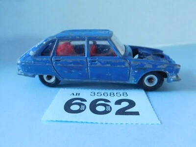 Vintage Dinky Toys Renault R 16 for Parts or Restoration  (662) - Image 1 of 4