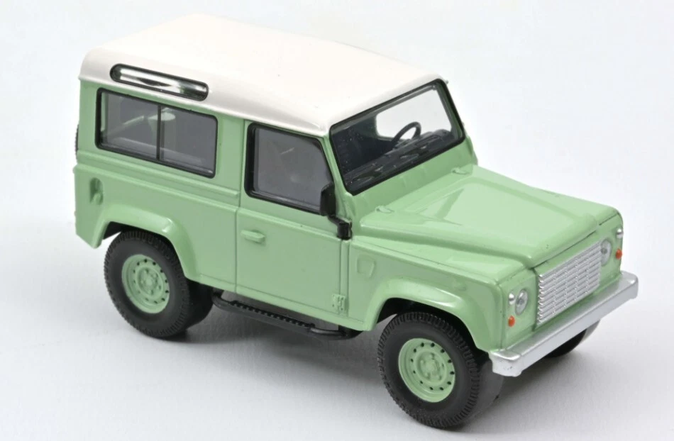 LAND ROVER DEFENDER 1995 GREEN & WHITE 1 43 845106 Norev