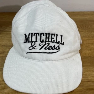 Mitchell & Ness Herren White Snapback Cap - One Size - Bild 1 von 9