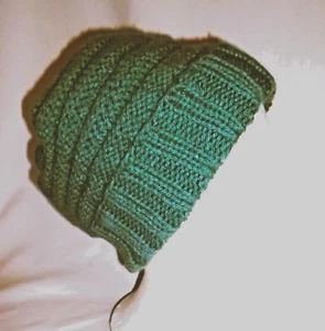 Handmade Slouchy Beanie Hat Light Green M - Picture 1 of 2