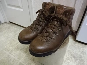 VINTAGE MADE IN ITALY ZAMBERLAN ALL LEATHER HIKING BOOTS MEN 44 GOOD COND - Picture 1 of 9