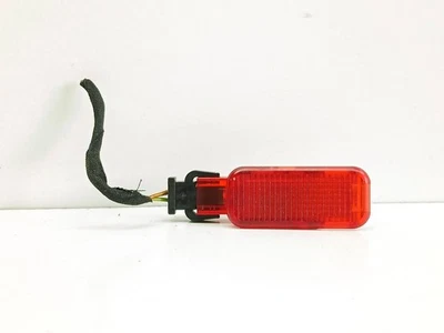 Otra luz interior delantera izquierda audi a6 s6 c5 4b 1998 4b0947411 ust129504 Foto 1 de 4