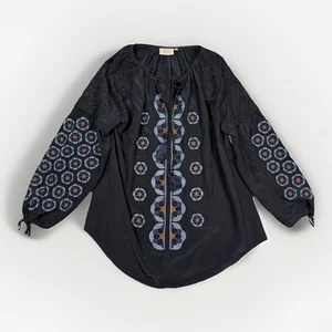 Rungolee Silk Blouse in Grey Black Embroidered Beaded Women’s Size Small Boho - Picture 1 of 7