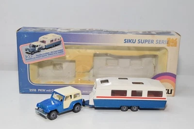 B73 1:55 SIKU 2518 CARAVAN JEEP CJ-5 CON CARAVAN MIB - Immagine 1 di 4