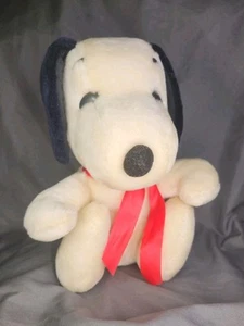 Vintage 1968 Applause Radio Shack Snoopy Plush Radio - Picture 1 of 4