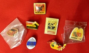Lot Of 7 Vintage McDonald’s Employee Badges/Pins! - Picture 1 of 1