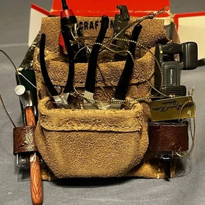 Handwerker Echtleder Werkzeuggürtel Ornament mit 6 einzelnen Miniaturwerkzeugen - Bild 1 von 18