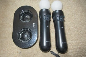 Sony PS4 Move Motion Wireless Controller x 2 - Black  PlayStation 4 + charger - Picture 1 of 4