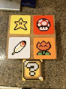 Juego de 4 posavasos acrílicos Nintendo Super Mario Bros. - Caja de botín EXCLUSIVA - Imagen 1 de 5