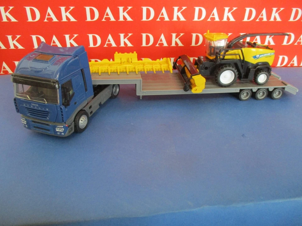 Die cast 1/43 Modellino Camion Truck Iveco Stralis 540 + New Holland FR920 - Immagine 1 di 4