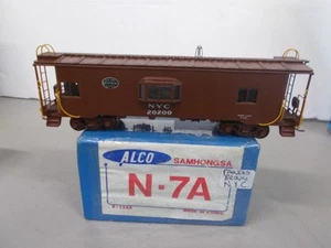 ALCO ~ SAMHONGSA BRASS ~ NEW YORK CENTRAL N-7A CABOOSE # 20200 ~HO SCALE - Picture 1 of 7