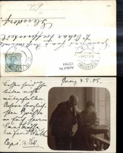 122564,Frau liest i. Buch Mann schaut ü. Schulter Graz 1905 - Picture 1 of 1