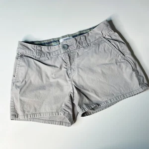 EUC Old Navy Gray Shorts Size 2 Low Rise 3” Inseam Chino Grey Flap Back Pockets - Picture 1 of 5