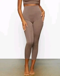 New Women's SKIMS Jasper Sheer Sculpt Low Back Leggings Size XL  - Picture 1 of 5