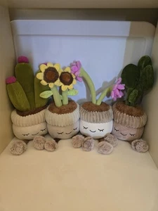 Greenhouse by Russ 12 in. Plush Plants 4-pack Flowers Cactus  Lot Of 4 Excellent - Picture 1 of 7