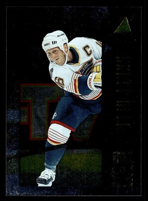 1995-96 Pinnacle #12 Brett Hull First Strike - image 1 of 2