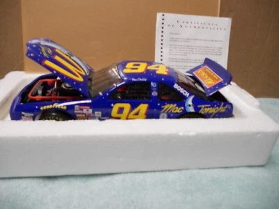 1/18 Ertl Prestige #94 Bill Elliott Mac Tonight Ford T-Bird Foto 1 de 4