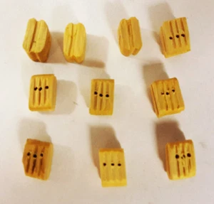 Wooden Pulleys Boxwood 7 mm 3 Holes 10 Pcs Naval Modeling Mantua 37111 Light - Picture 1 of 1