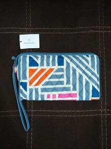 Vera Bradley RFID Front Zip Wristlet Geo Medallions NWT Orange Blue Pink - Picture 1 of 7