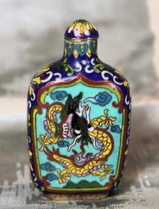 Chinese Late Qing/Republic Period Dragon Decorated Cloisonne Snuff Bottle c1910 - Picture 1 of 7