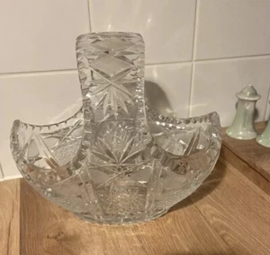 Beautiful Bohemian Hand Cut Crystal Basket Very Heavy Lovely Condition - Picture 1 of 20