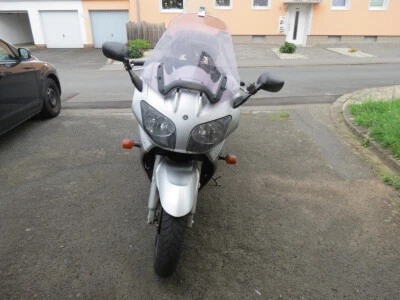 FJR !300 komplett mit Anhänger, Navi und viel Zubehör - Bild 1 von 4