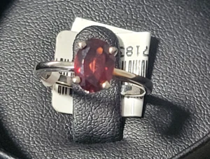 Vintage 14K White Gold Garnet Ring Size 6 - Picture 1 of 6