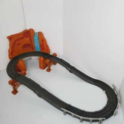Geotrax Train DISNEY CARS Radiator Spring Lookout Mountain With Tracks - Image 1 of 4