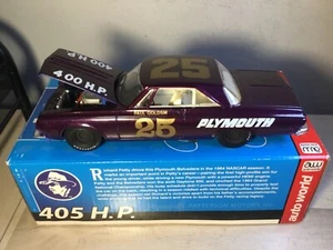 XRARE 1:24 Paul Goldsmith #25 PUPLE ‘64 PLYMOUTH BELVEDERE CUSTOM DieCast NASCAR - Picture 1 of 6