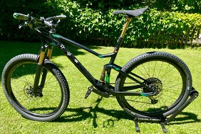 SCOTT Spark RC 700 Ultimate Carbon HighEnd CrossCountry Gr. M MTB - Bild 1 von 4