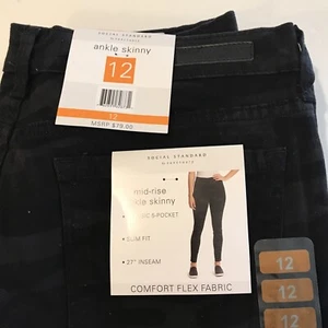 NEU MIT ETIKETT REG $ 79 ANKLE SKINNY DAMEN ZWEIFARBIG SCHWARZ TARNFARBEN JEANS GRÖSSE 12 TASCHEN 5 - Bild 1 von 3