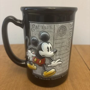 Tazza da caffè Disney Store The Original Cartoon Mouse 3D Topolino nera 16 oz - Foto 1 di 6