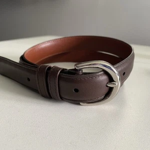 Coach Belt Women’s Brown Leather Size Medium 8504 Silver Tone Buckle Classic - Picture 1 of 10