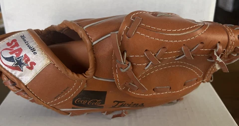 Vintage Huntsville Stars MiLB BASEBALL Glove Collectible Coca Cola RHT RightHand Cover