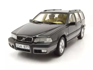 Volvo V70 XC Cross Country 1996 - 1999 Nero Modellino 1:18 Cult Scale Models - Foto 1 di 9