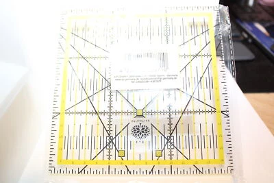Lineal für Rollschneider, 15x15cm, ideal für Patchwork-Muster. - Bild 1 von 4