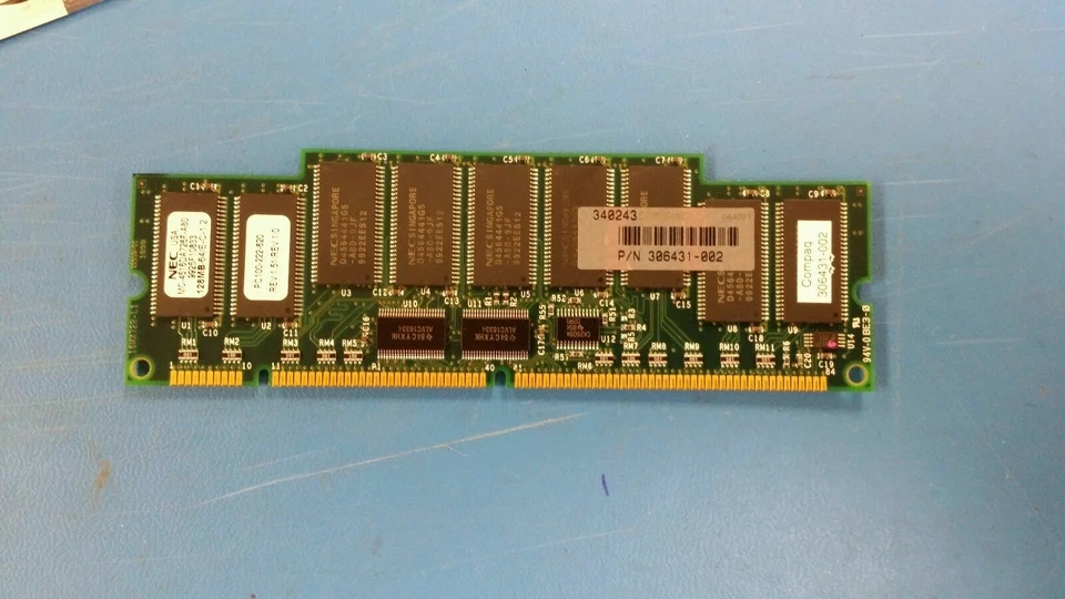 (1PC) MC-4516DA726F-A80 128MB SDRAM MODULE 306431-002 - Image 1 of 1