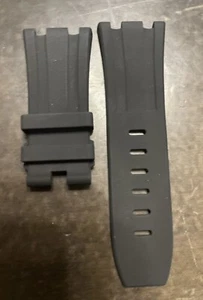 AUDEMARS PIGUET DIVER CINTURINO IN GOMMA NERO 30x24MM (Per 44MM AP Offshore) - Foto 1 di 2