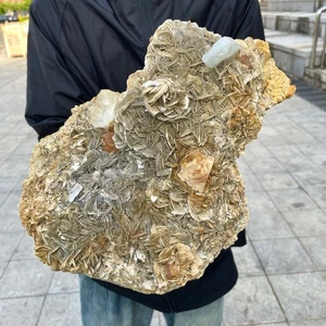 11.24LB Natural Aquamarine Crystal Specimen With Mineral specimen - Picture 1 of 12