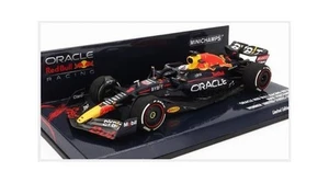 MINICHAMPS 417221901 Red Bull - F1 RB18 Team Oracle Red Bull Racing N 1 Winner A - Picture 1 of 3